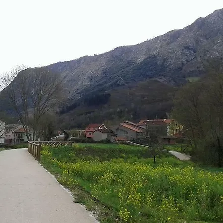El Busgosu Arenas De Cabrales